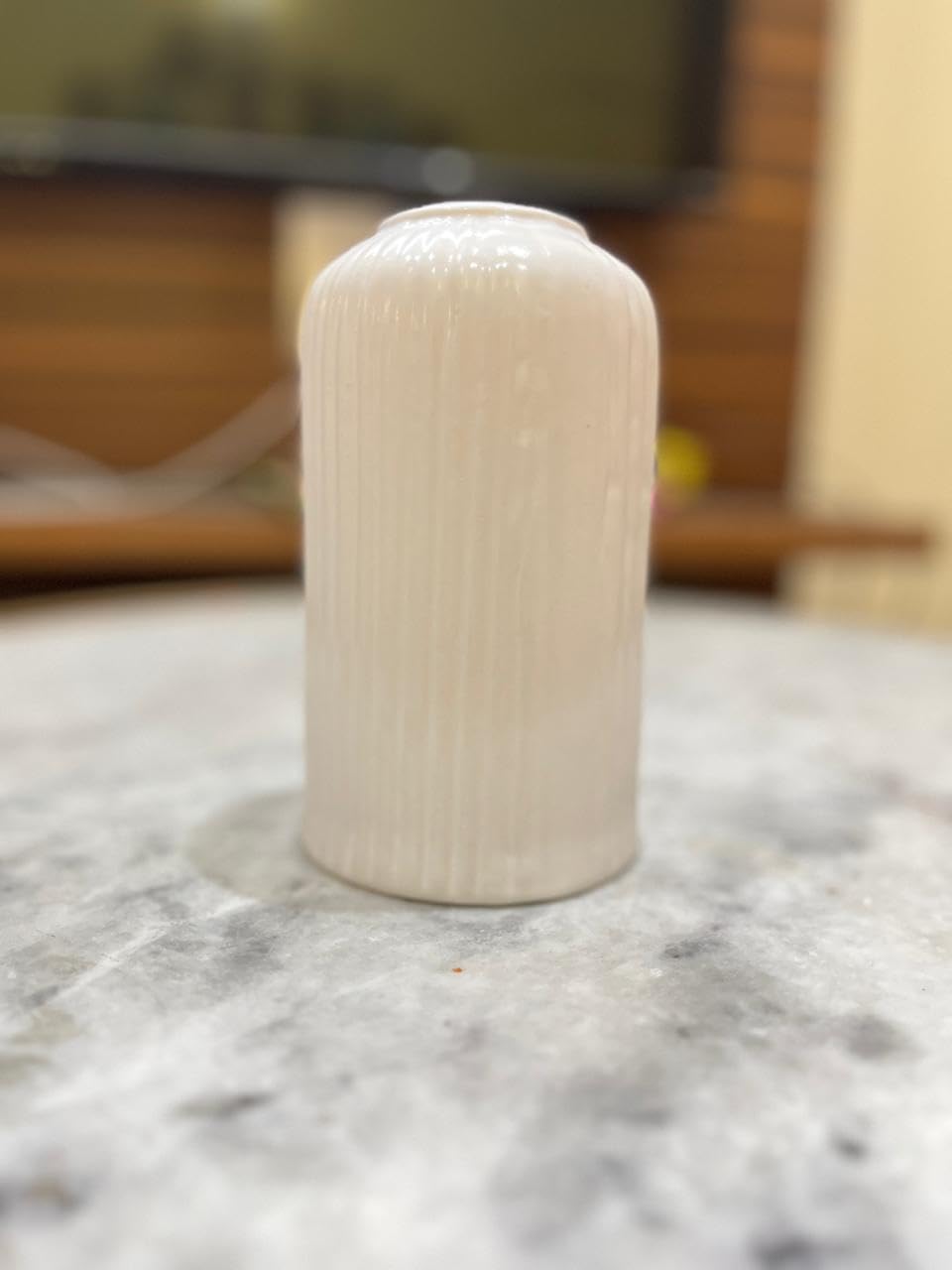 Vibhsa Mini White Ceramic Bud Vase – 2 inch