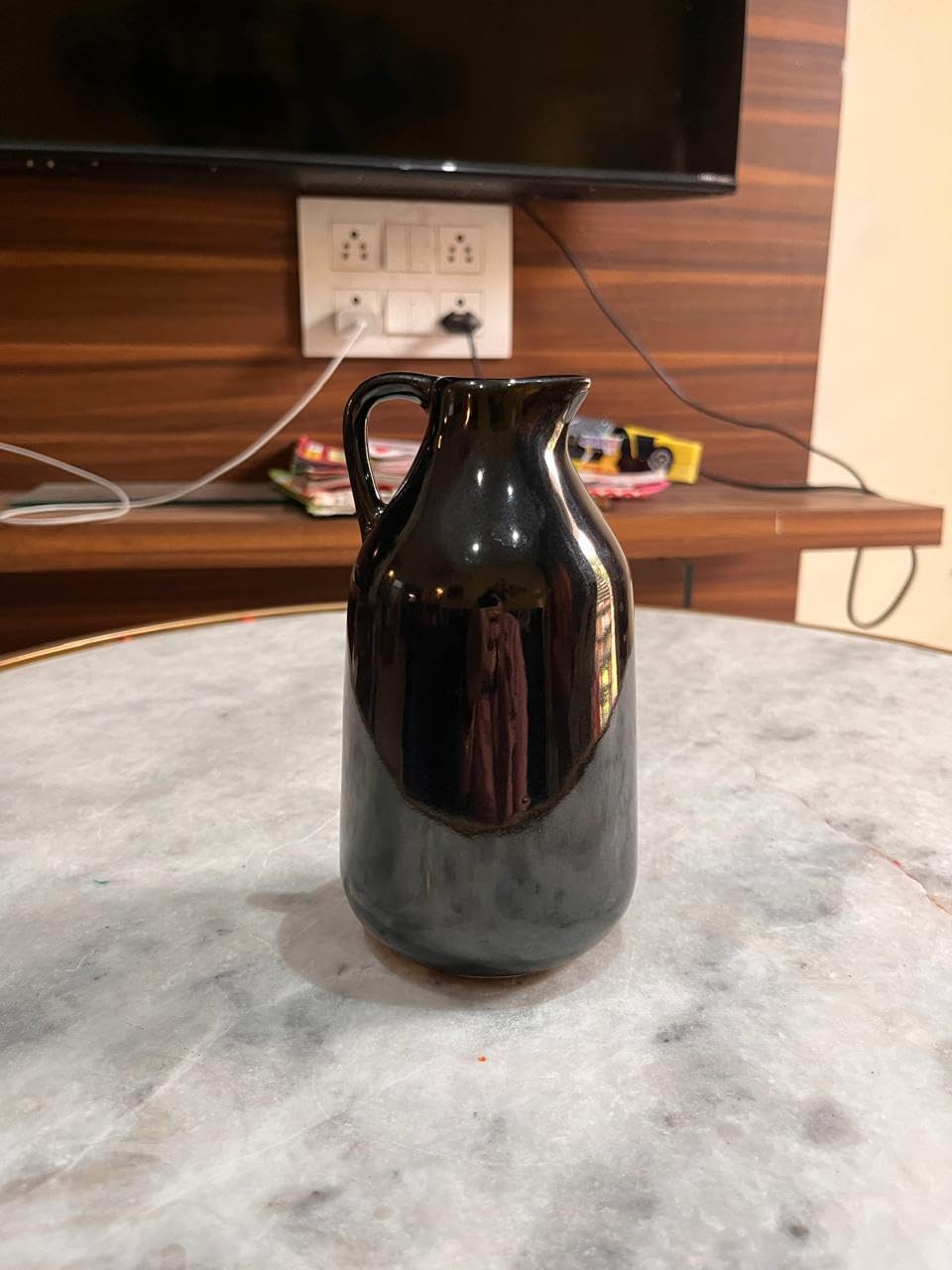Vibhsa Ceramic Bud Vase for Living Room