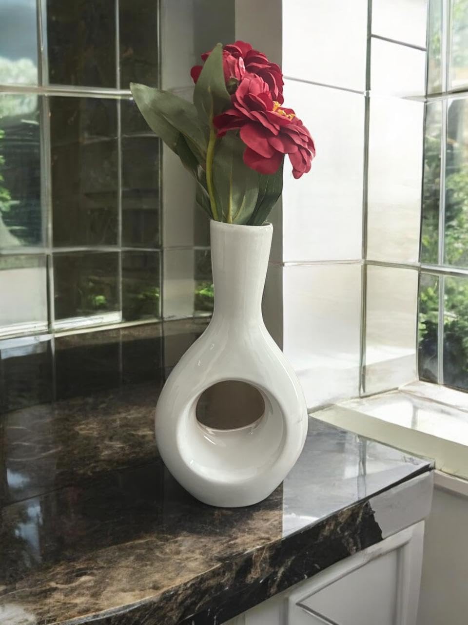 Vibhsa White Ceramic Pampas Grass Vase