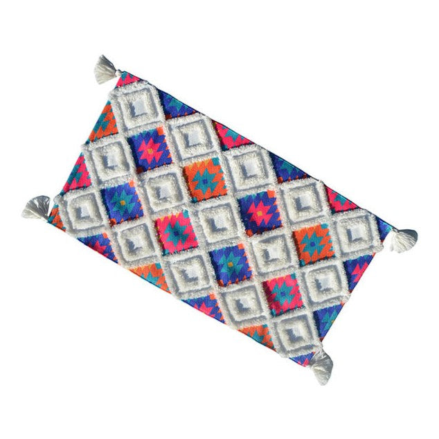 Vibhsa Accent Rug Woven in Multi Color