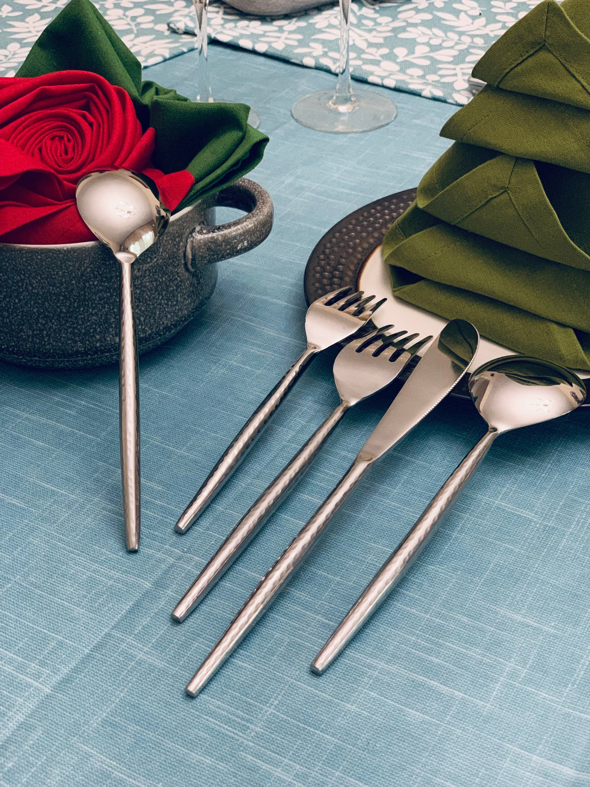 Hammered Flatware Stainless Steel Set of 5 Pieces
