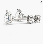 studs for women in 14 kt white gold and moissanite