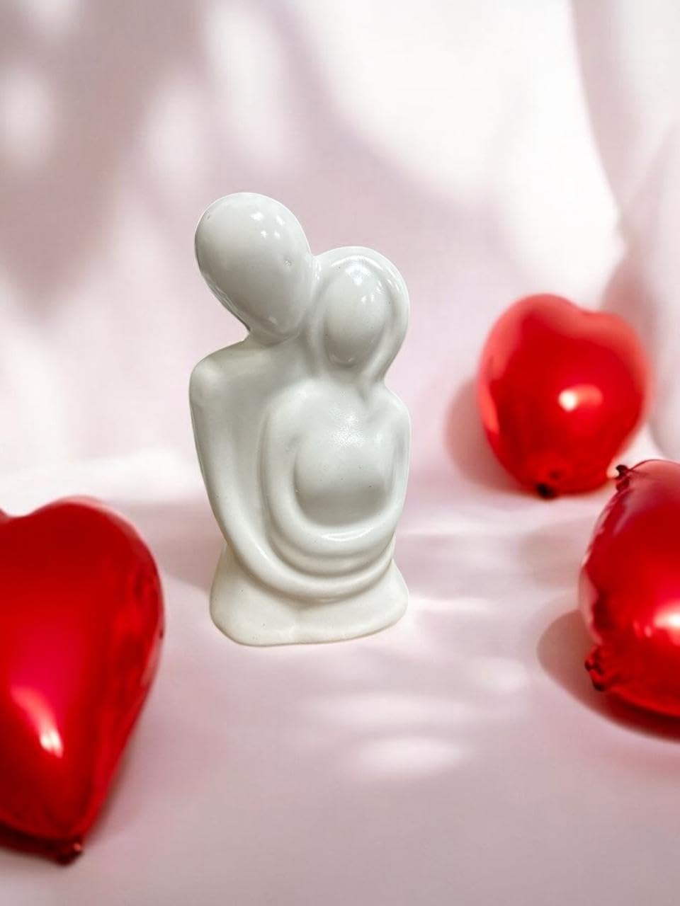 Vibhsa Off-White Ceramic Hugging Couple Statue