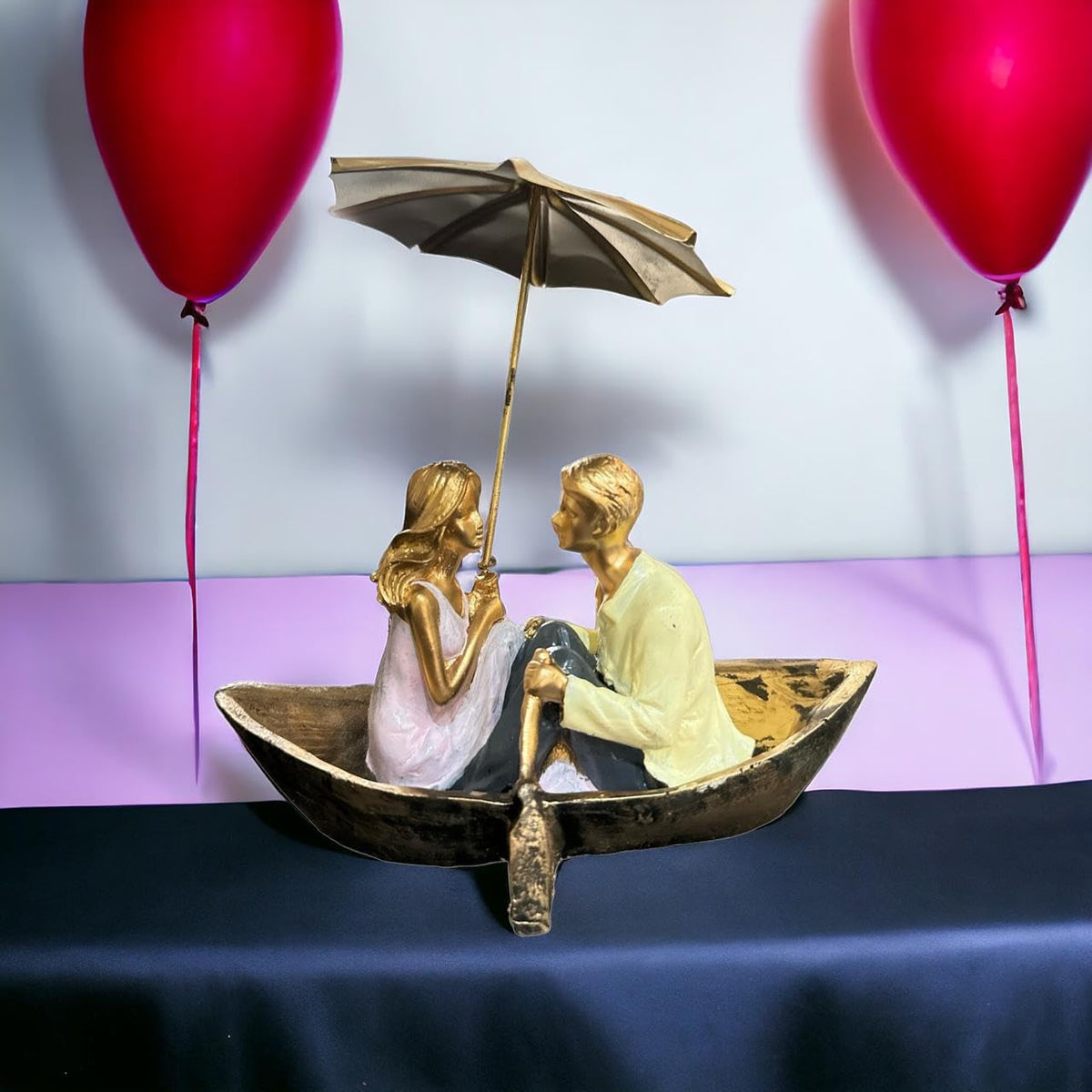 Vibhsa Romantic Boat Couple Showpiece