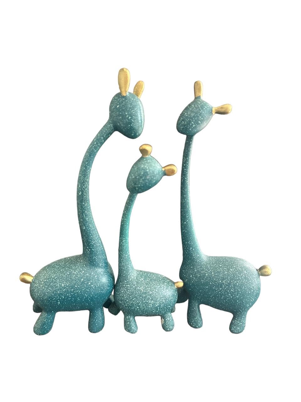 Vibhsa Giraffe Statue – Animal Figurine Décor