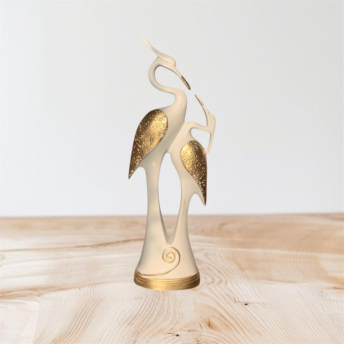 Vibhsa Pair of Kissing Swan Duck Love Birds Decorative Showpiece for Home Décor