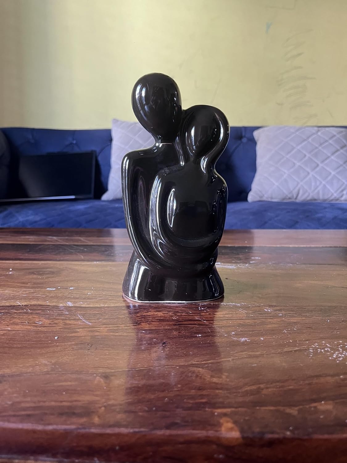 Vibhsa Modern Black Couple Ceramic Showpiece for Home Decor