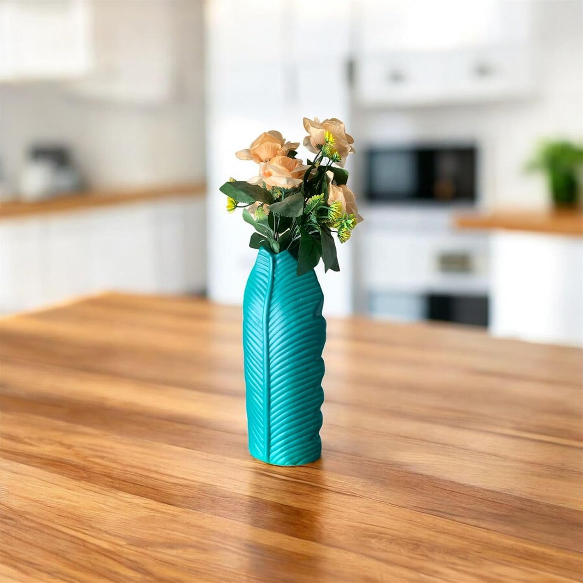 Vibhsa White Ceramic Donut Vase for Pampas Grass