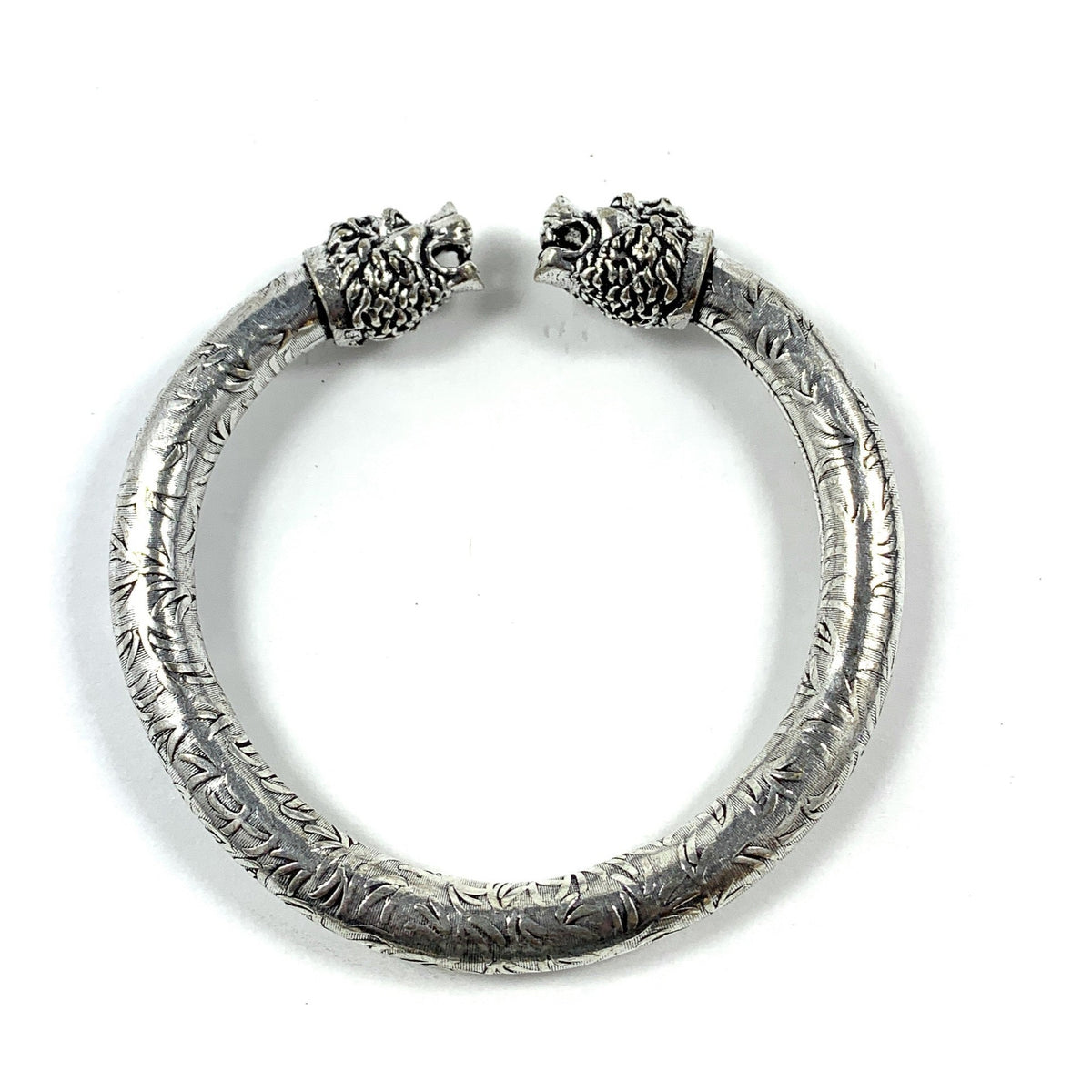 Vibhsa Antique Norse Lion Heads Viking Bracelet With Square Pattern