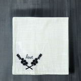 cloth napkin for dinner table set up