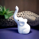 Vibhsa Baby Elephant Ring Holder