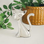 Vibhsa Cat Ring Holder (Silver)