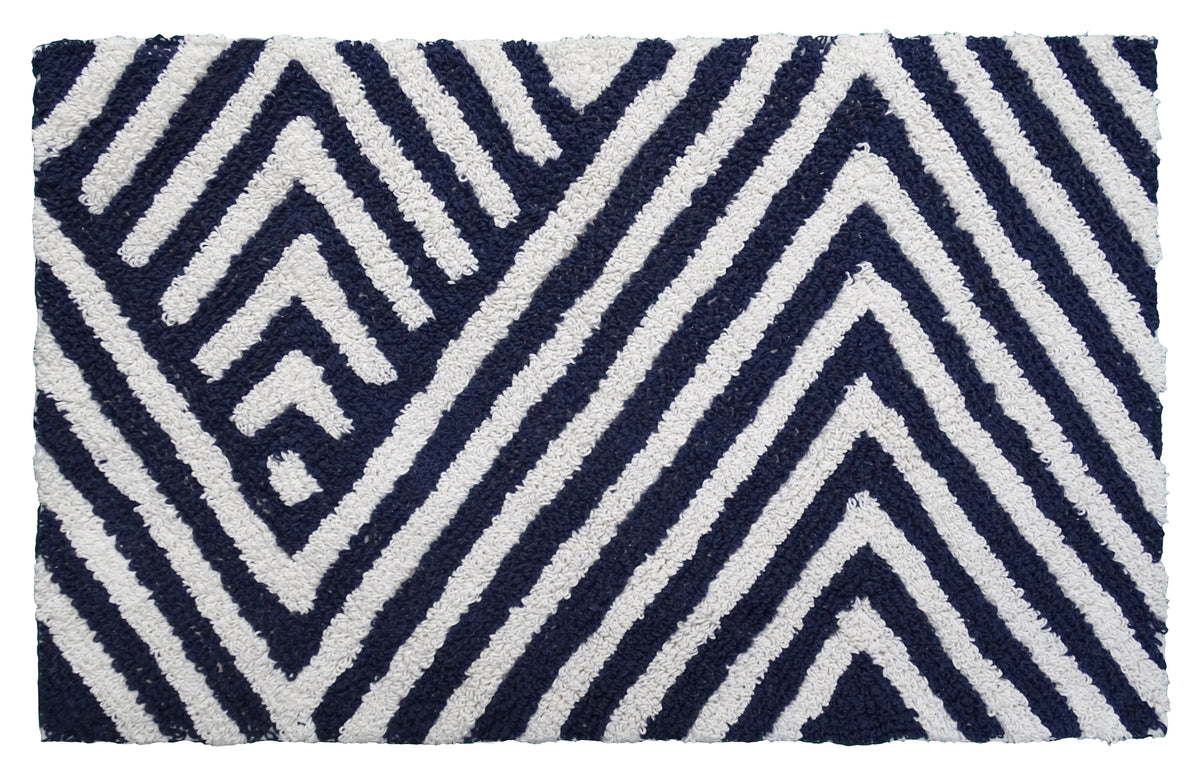 Vibhsa Chevron Pattern Bath Rug | 20"x32" Charcoal & Ivory 100% Cotton