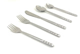 20 Pieces silver flatware set with zigzag handle at the edge