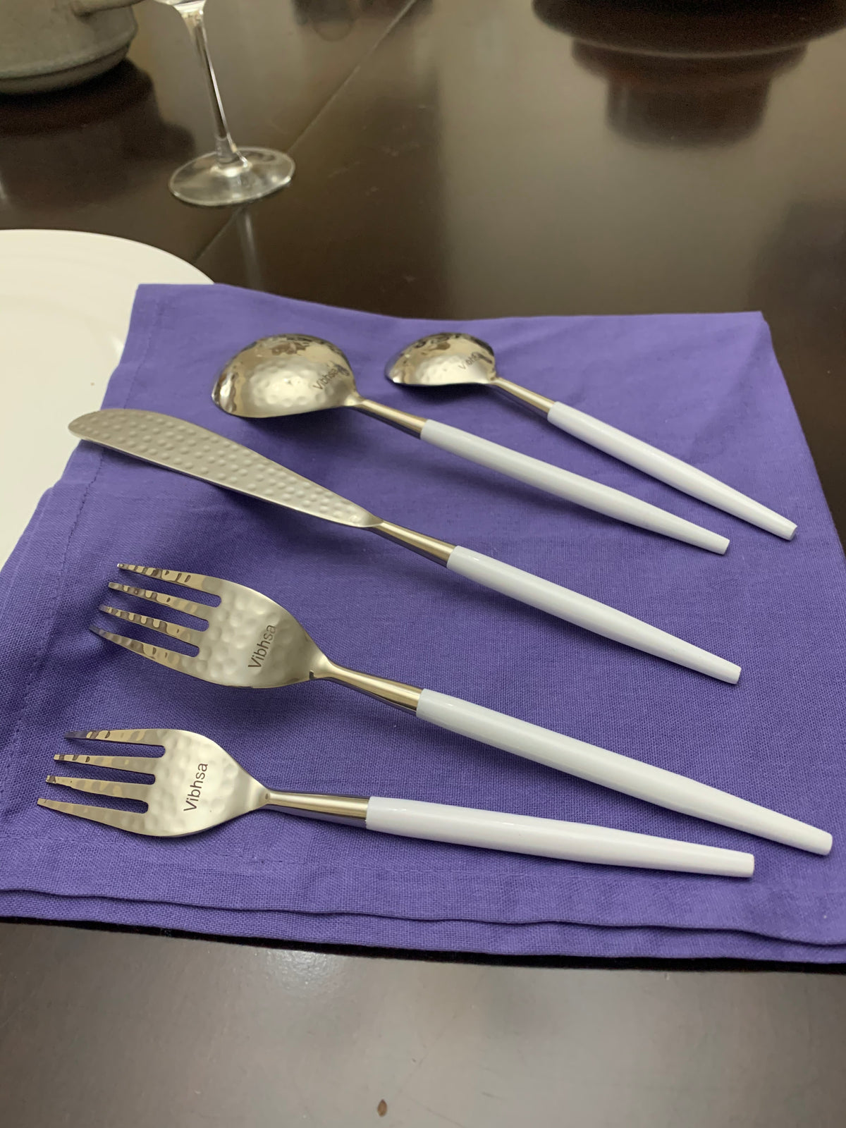 Vibhsa White & Silver Flatware Stainless Steel Set of 20