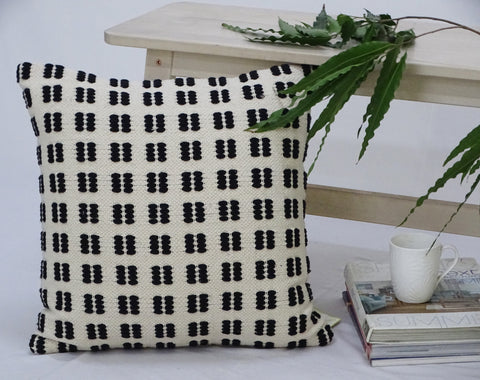 Throw Pillow Black & Beige Check 20" X 20" with insert