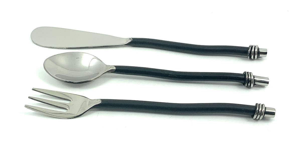 Vibhsa Black Silverware 18 Pc's Breakfast Set (Service for 6)